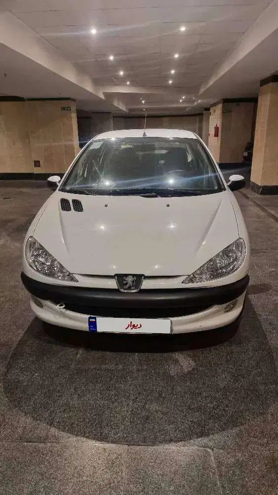 پژو ۲۰۶ صندوق دار v8 - 1399