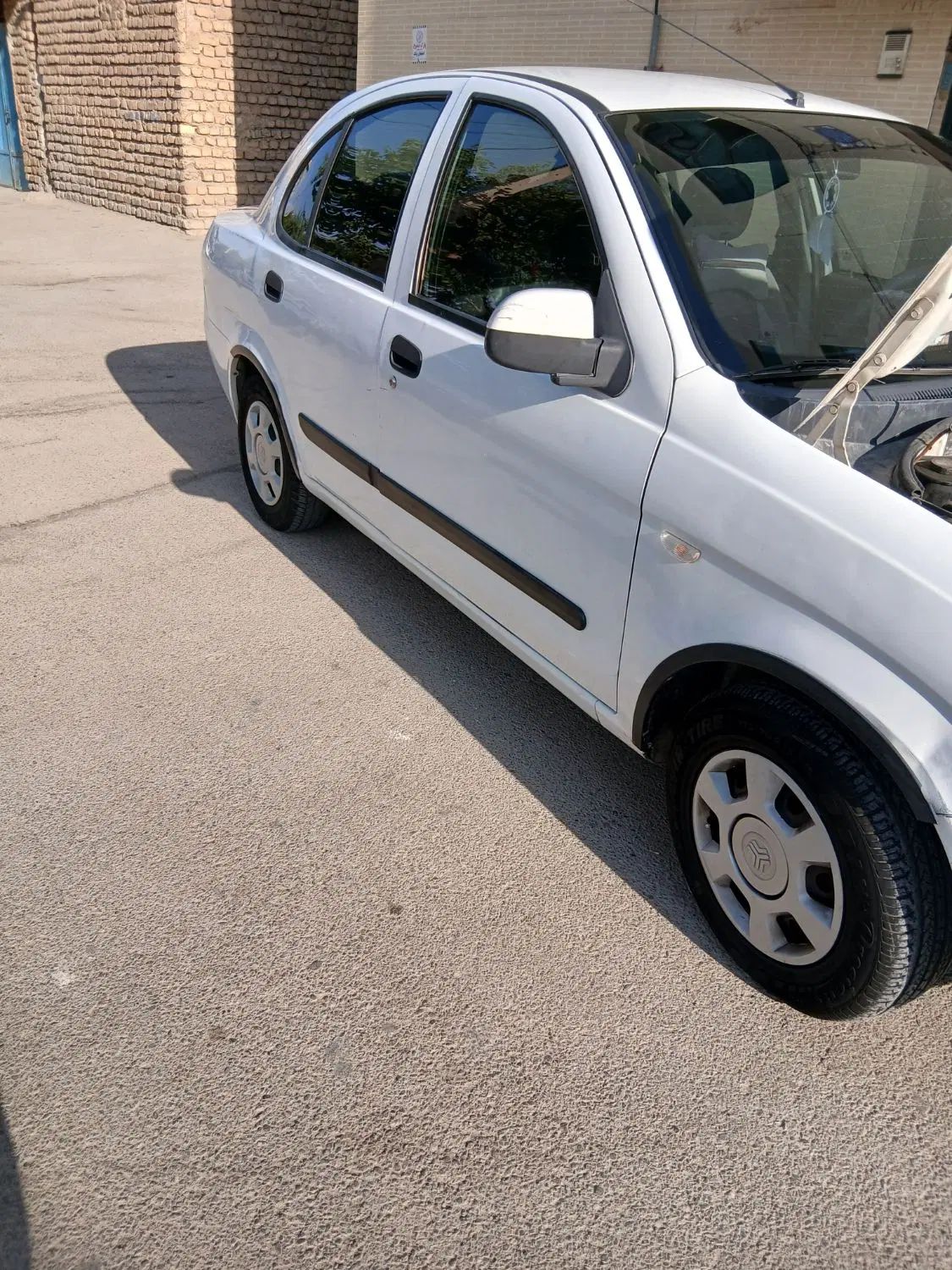 تیبا صندوق دار SX - 1392