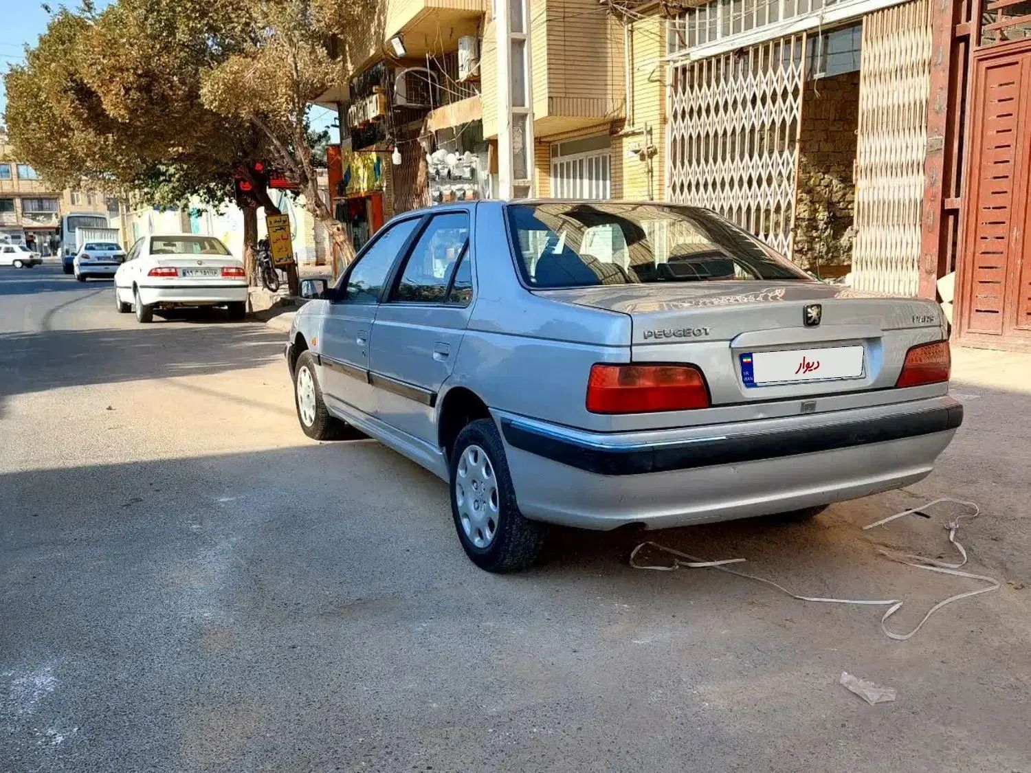 پژو پارس XU7ساده - 1388