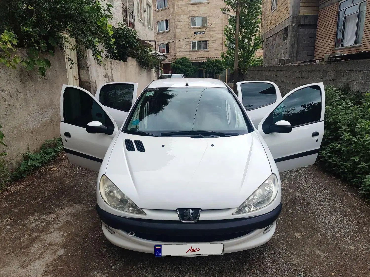 خودرو پژو، ۲۰۶ صندوق دار آگهی ann_20060169
