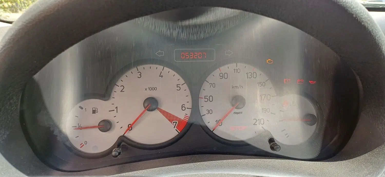 پژو ۲۰۶ صندوق دار v8 - 1400