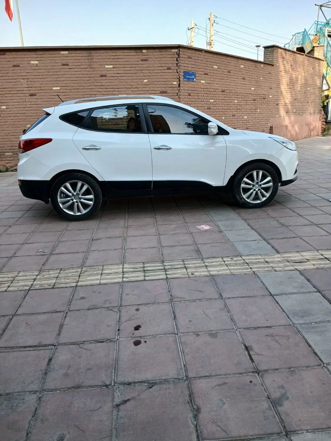 هیوندای توسان جی‌ال‌اس دیفرانسیل جلو - 2014