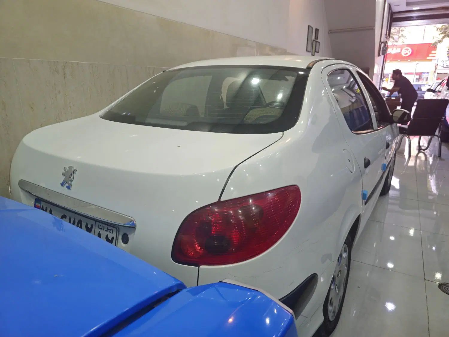 پژو ۲۰۶ صندوق دار v8 - 1396