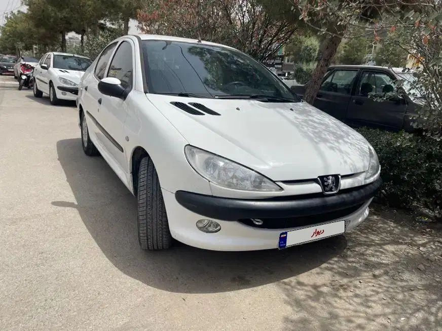 خودرو پژو، ۲۰۶ صندوق دار آگهی ann_20060454