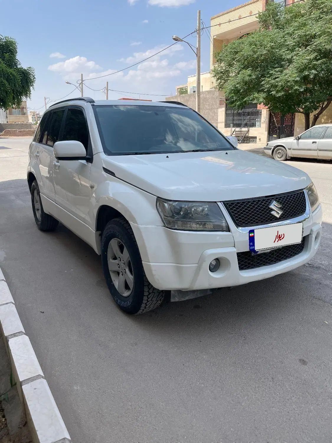 سوزوکی ویتارا ایران خودرو 2000 دنده‌ای - 1388