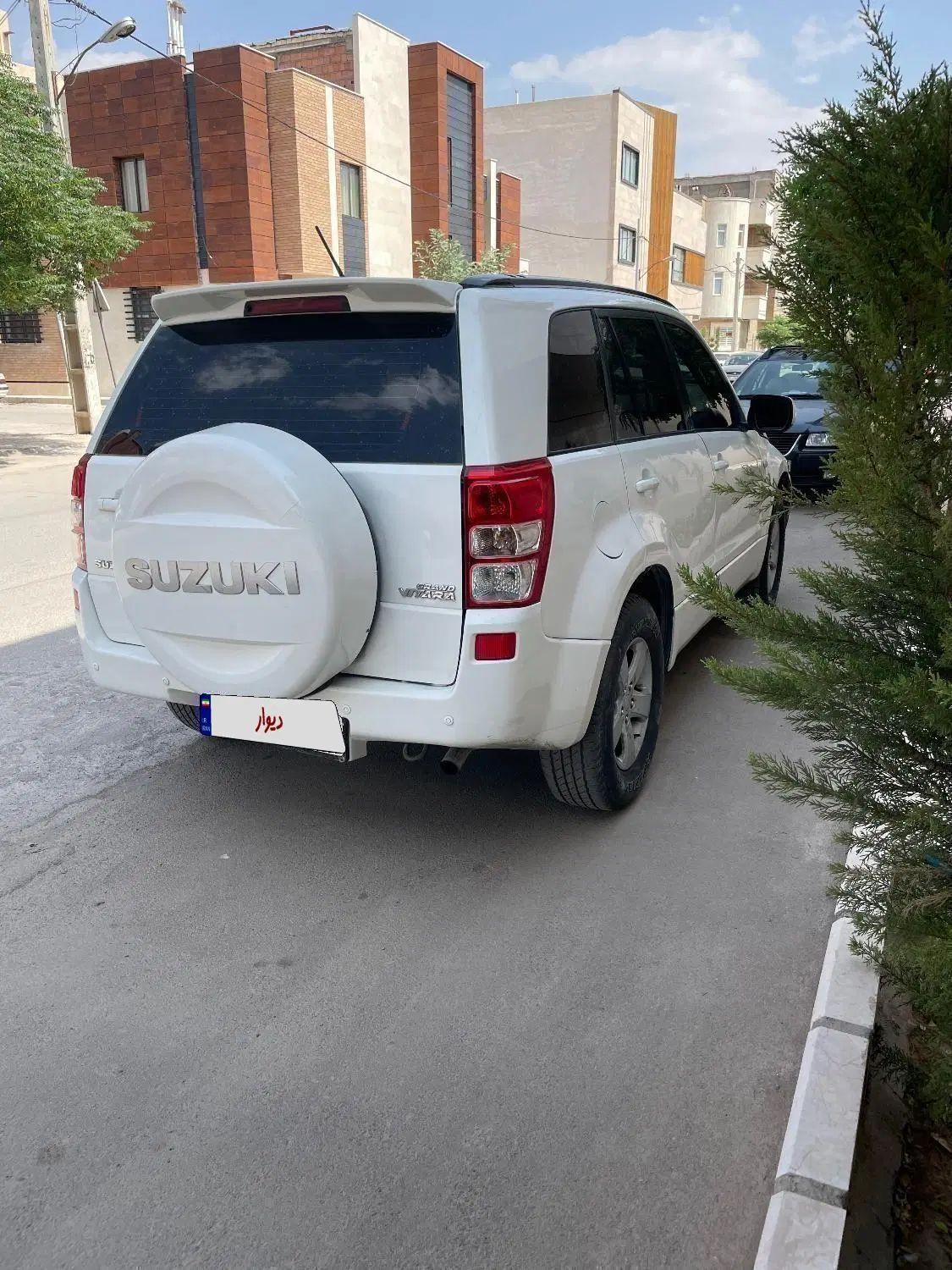 سوزوکی ویتارا ایران خودرو 2000 دنده‌ای - 1388