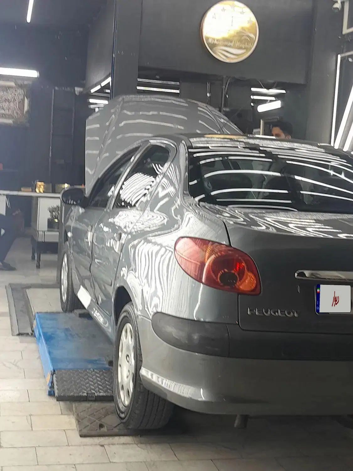 پژو ۲۰۶ صندوق دار v8 - 1395