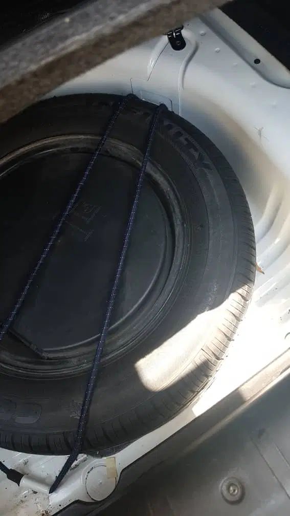 پژو ۲۰۶ صندوق دار v8 - 1399