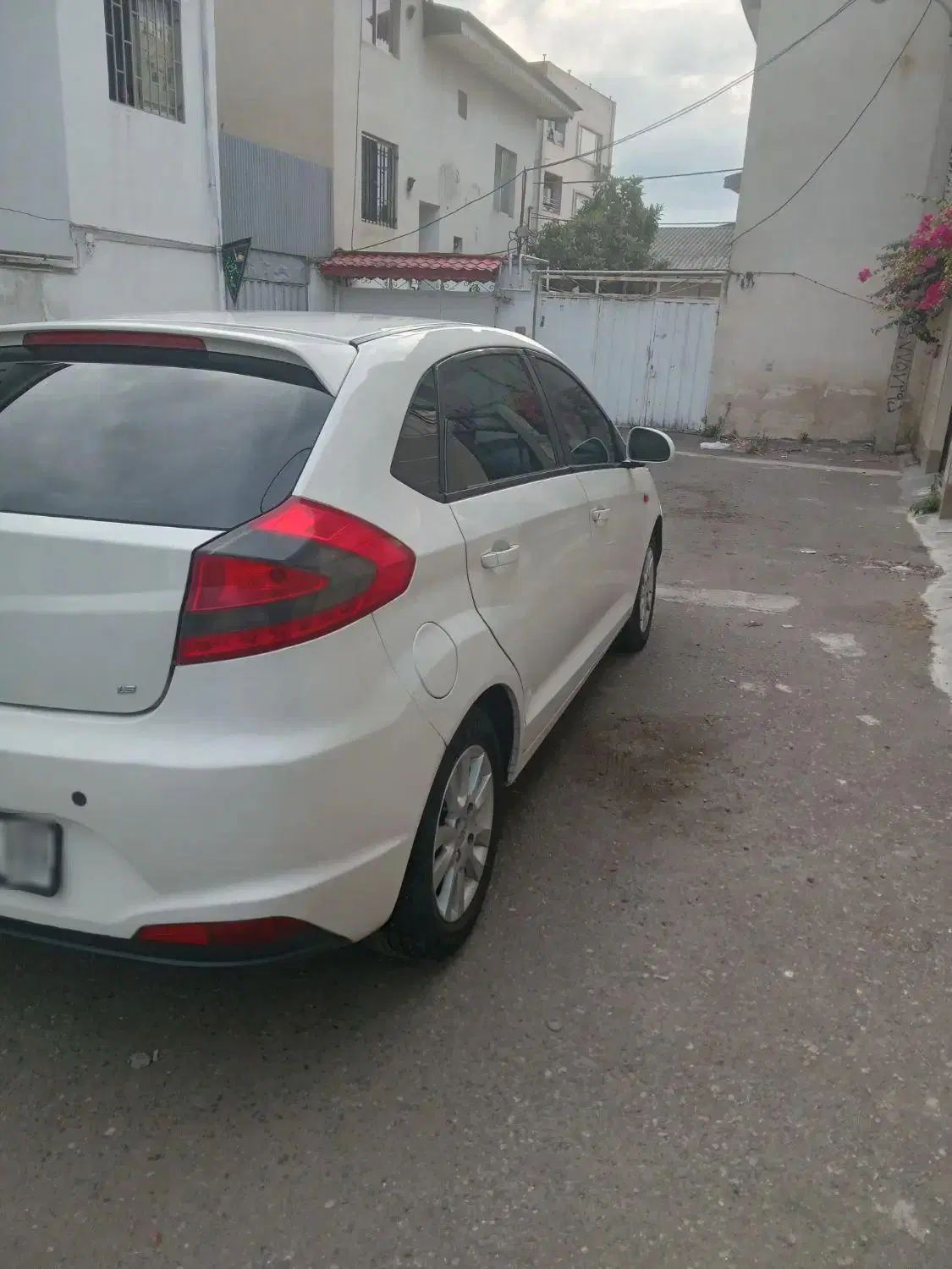 ام وی ام 315 هاچ بک ساده دنده ای - 1393