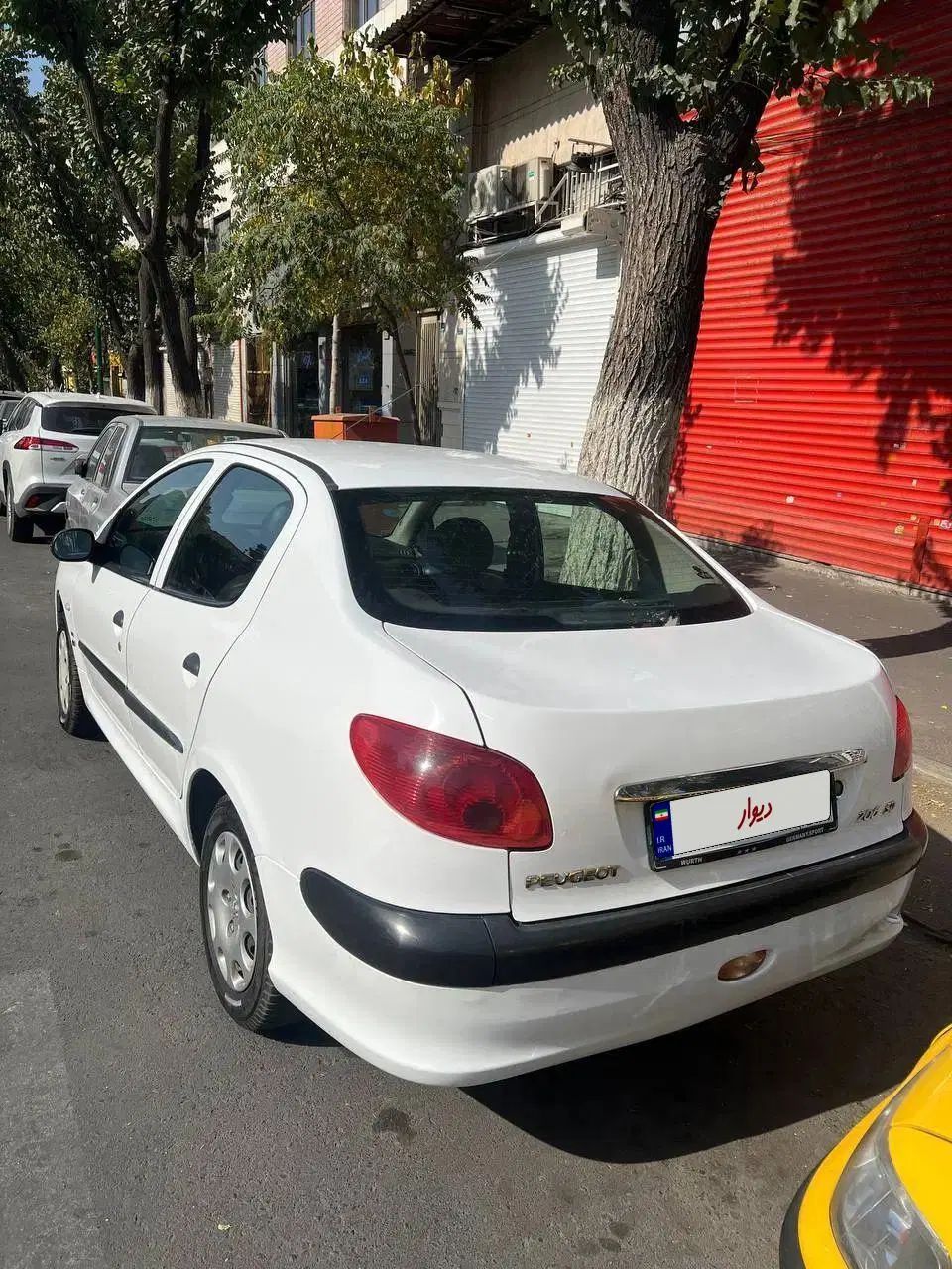 پژو ۲۰۶ صندوق دار v2 - 1390