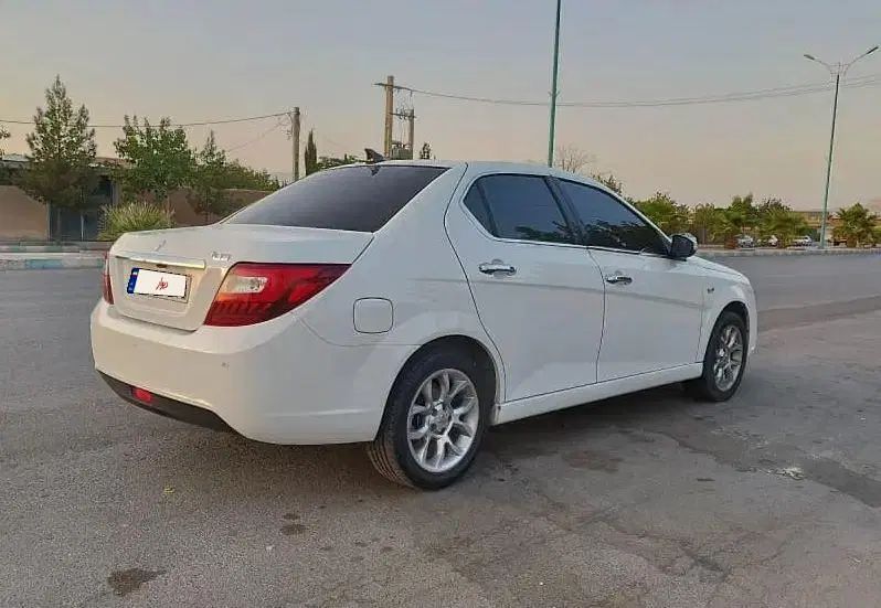 دنا پلاس توربو 6 دنده - 1403