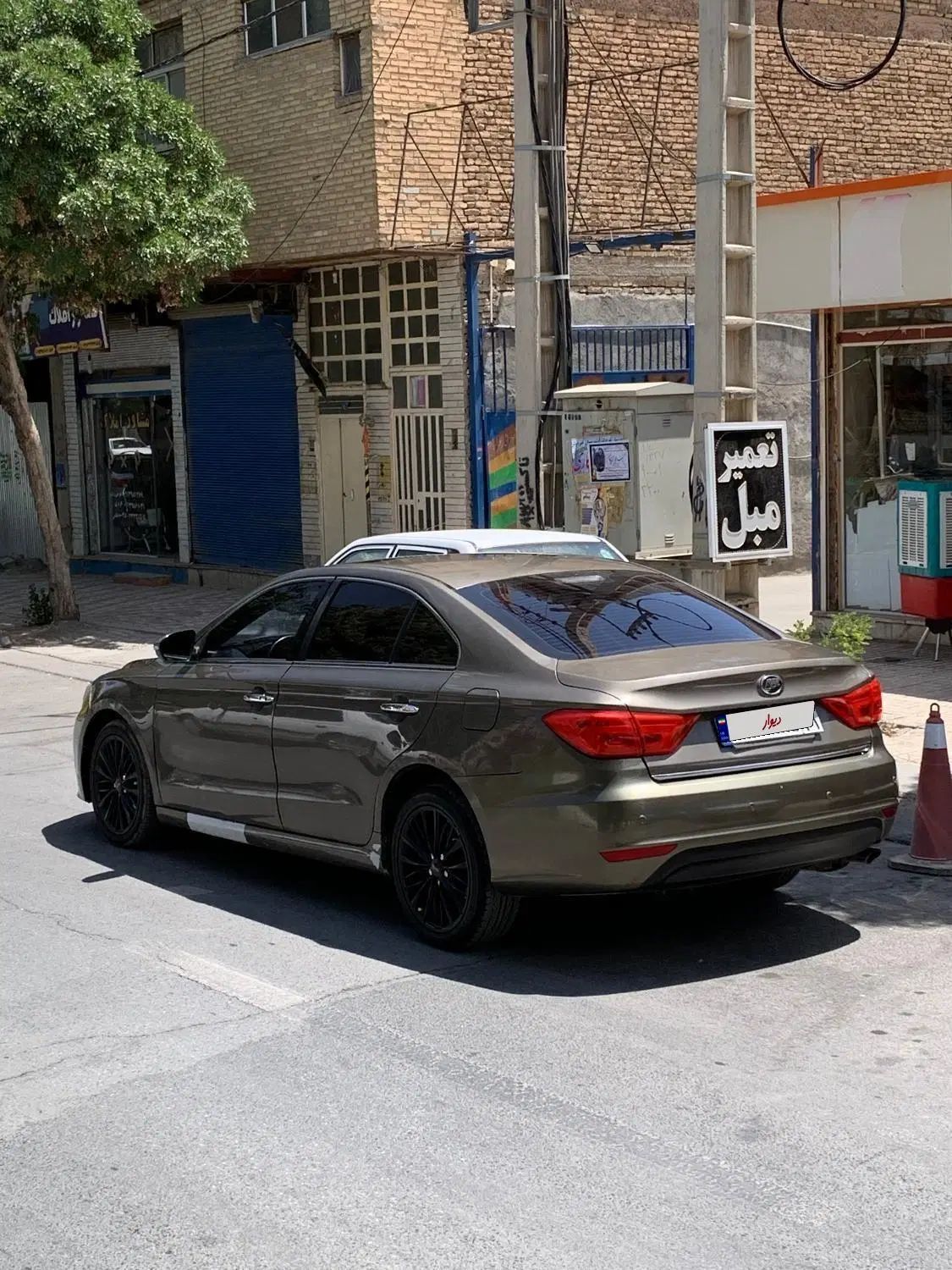 لیفان 820 اتوماتیک - 1395