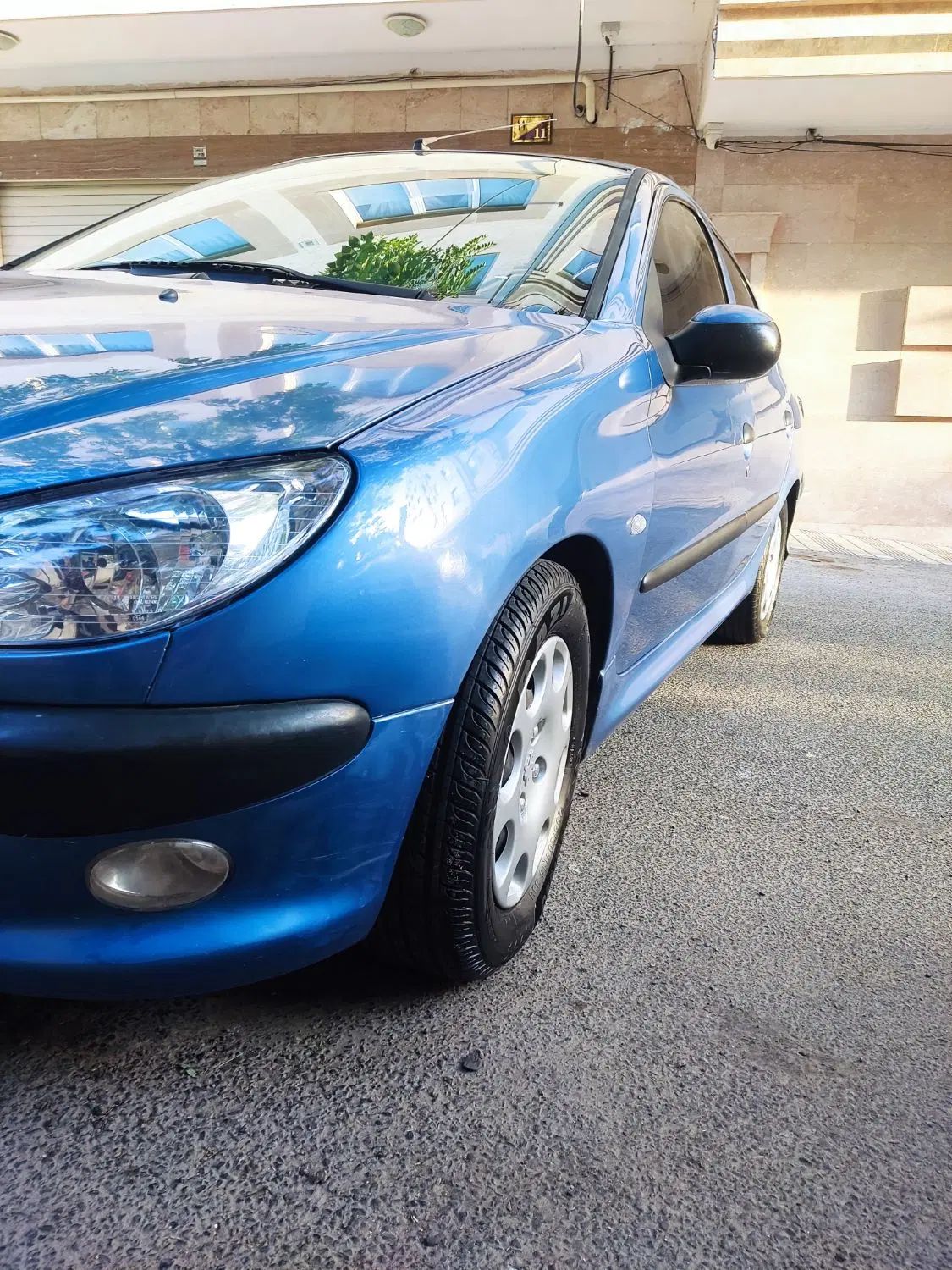 پژو ۲۰۶ صندوق دار v8 - 1393