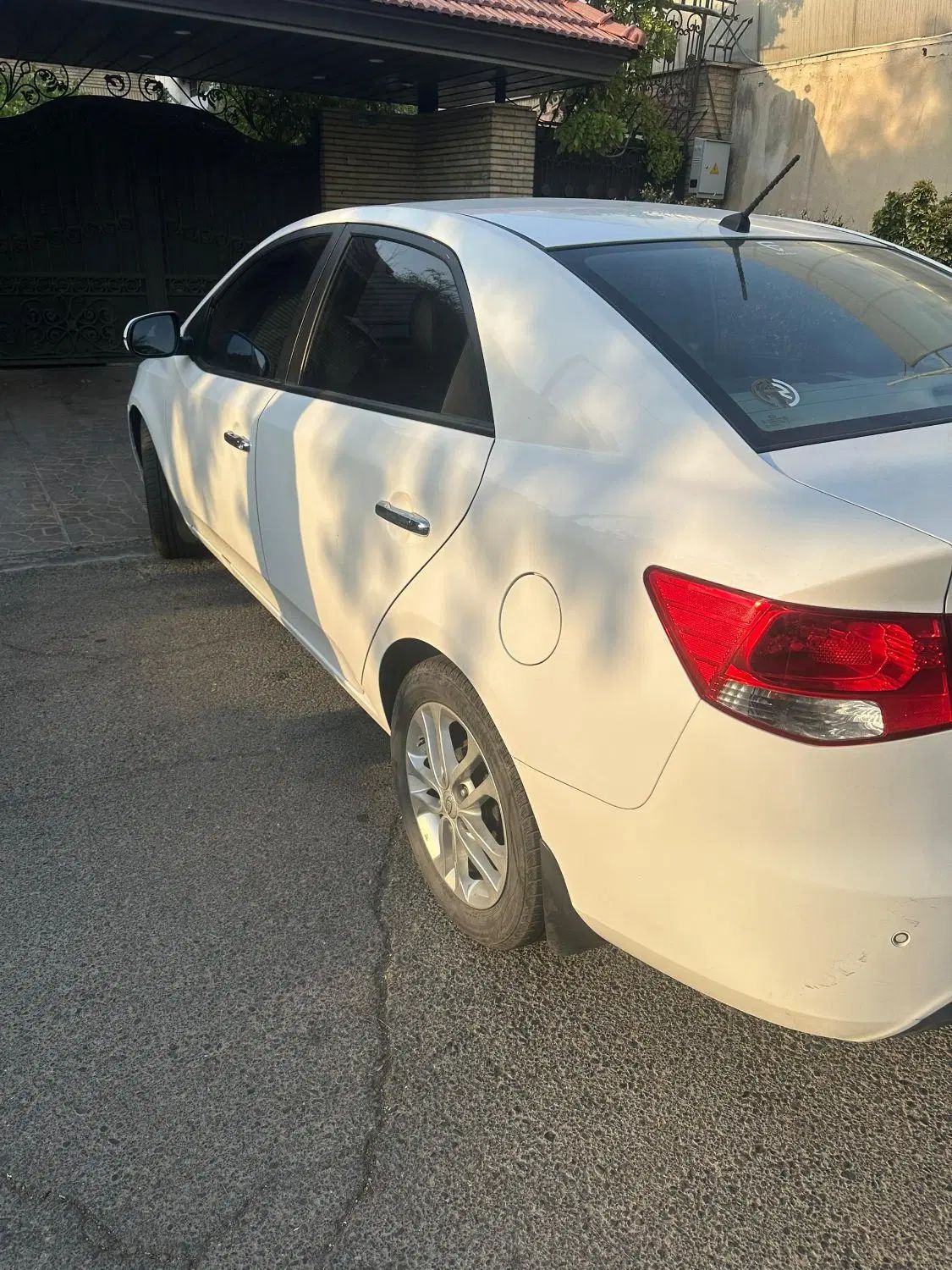 کیا سراتو 2.0 لیتر اتوماتیک GT لاین - 2018