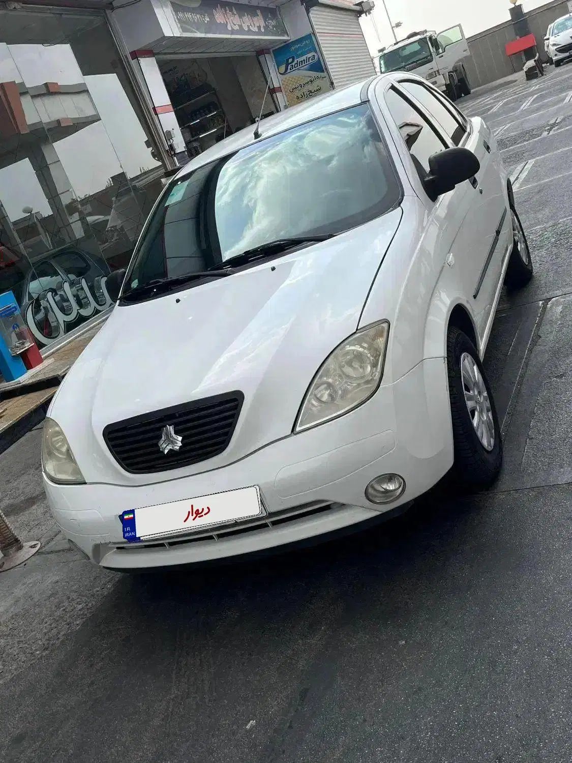 تیبا صندوق دار SX - 1401