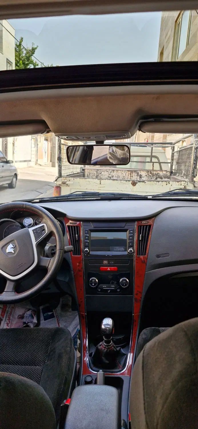 دنا پلاس توربو 6 دنده - 1401