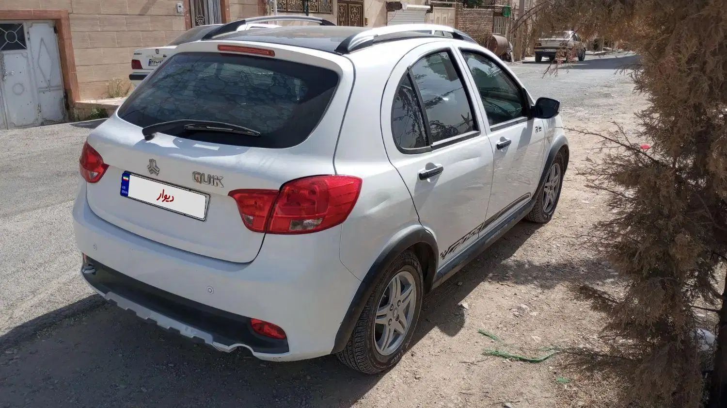 کوییک R دنده‌ای - 1399