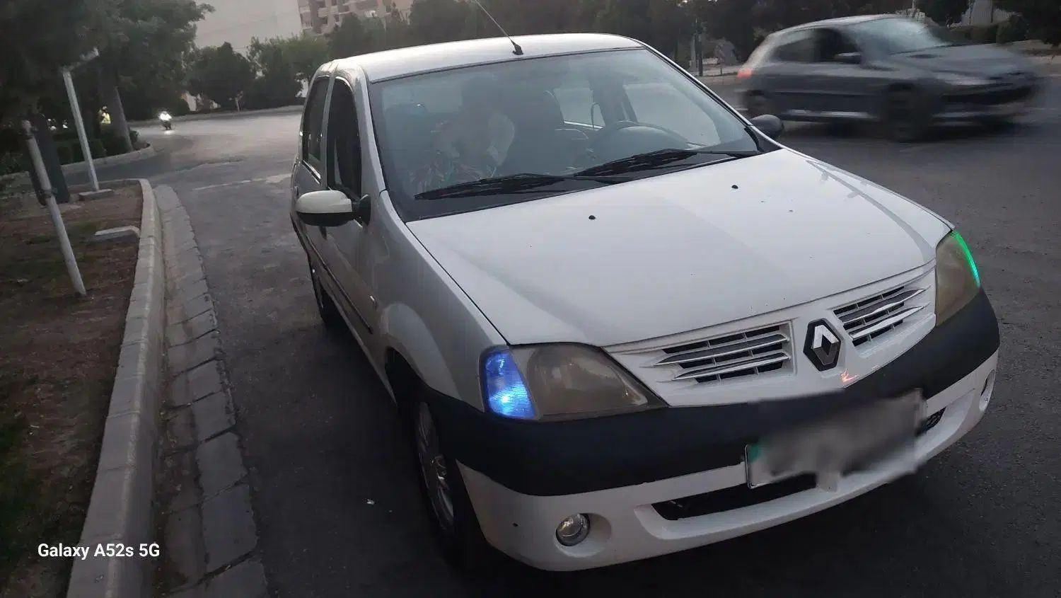 رنو تندر 90 E2 - 1392