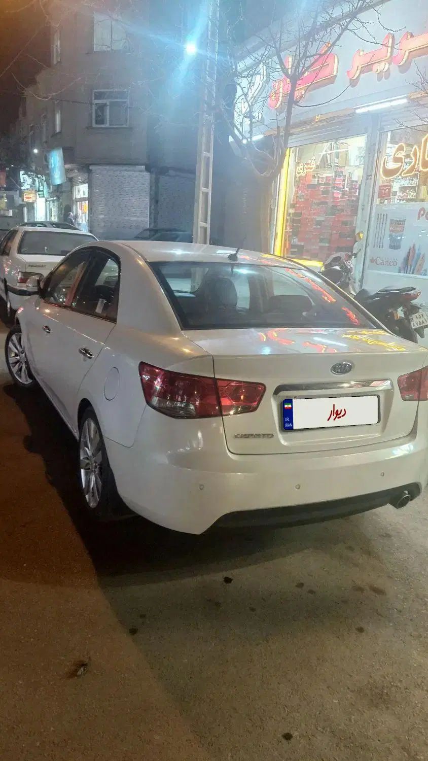 کیا سراتو 2.0 لیتر اتوماتیک GT لاین - 2013