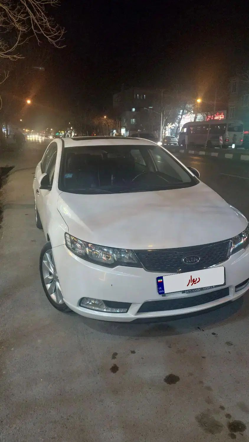 کیا سراتو 2.0 لیتر اتوماتیک GT لاین - 2013