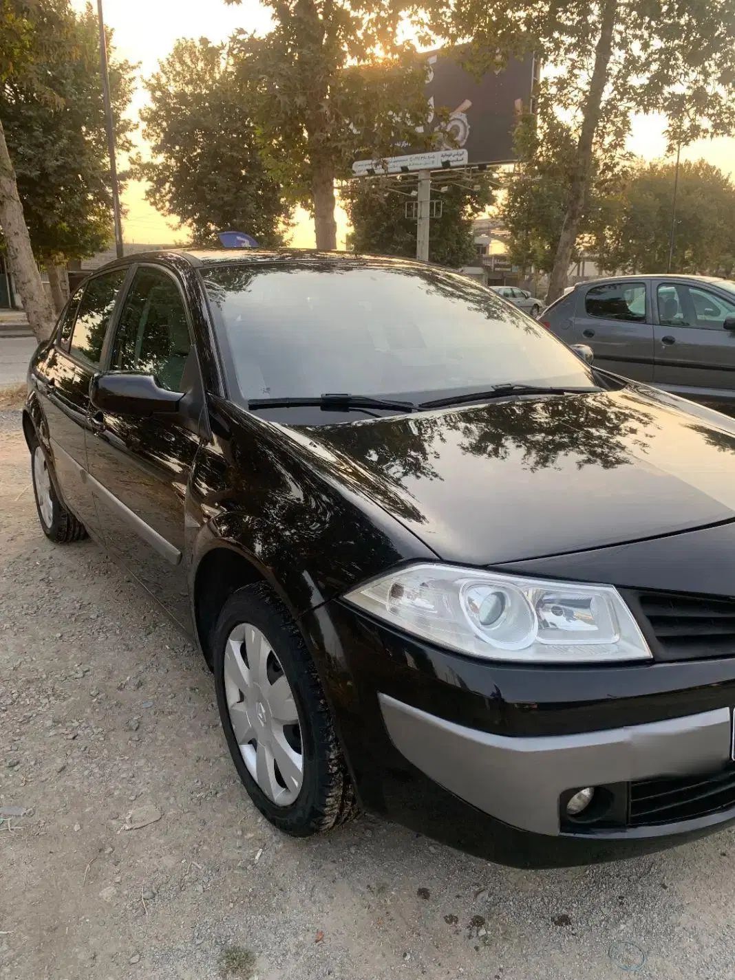 رنو مگان پارس خودرو 1600 E2 - 1389