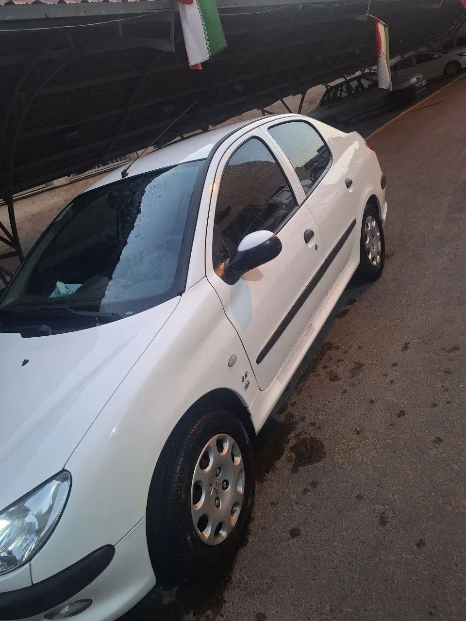 پژو ۲۰۶ صندوق دار v8 - 1400
