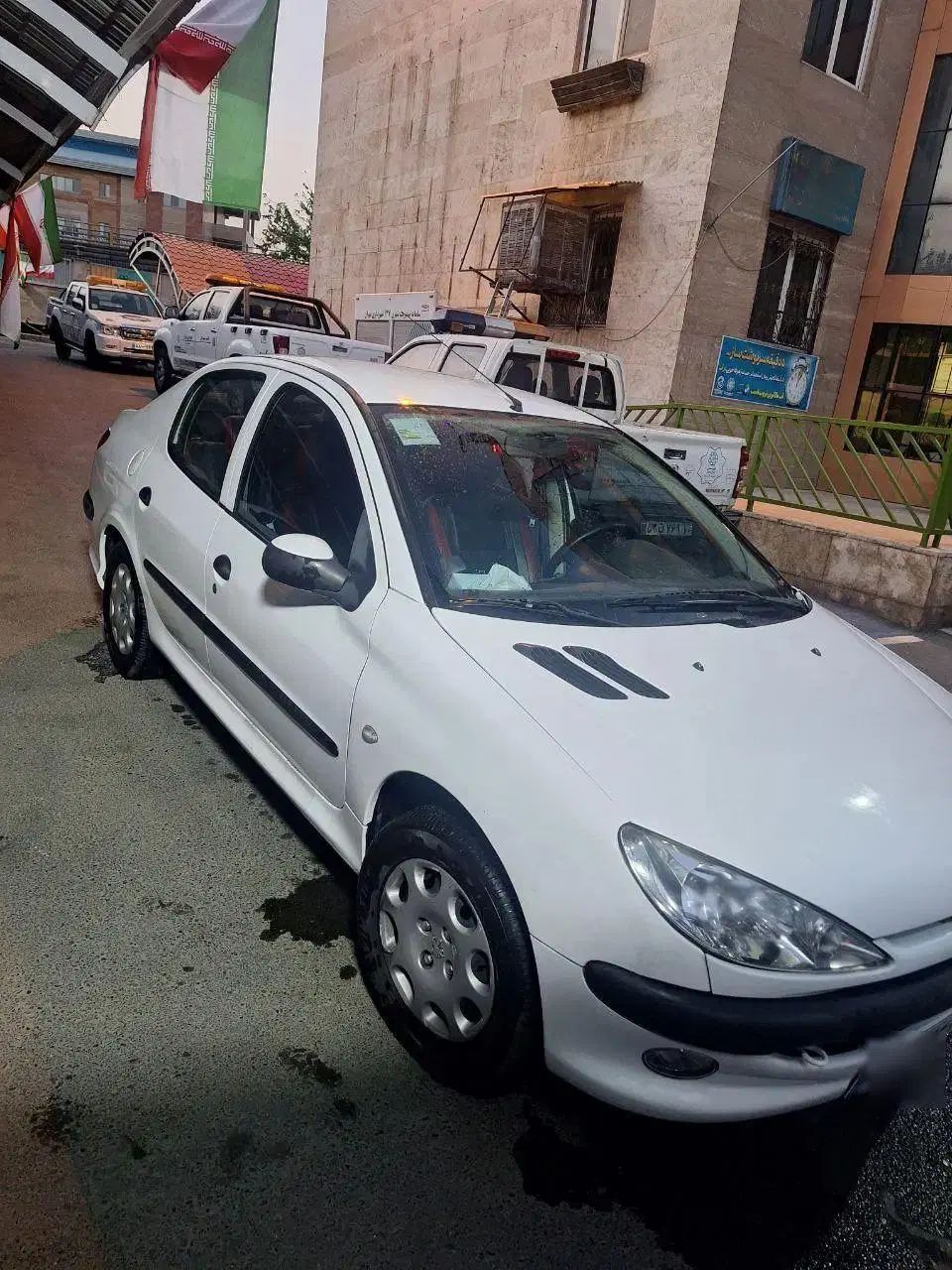 پژو ۲۰۶ صندوق دار v8 - 1400
