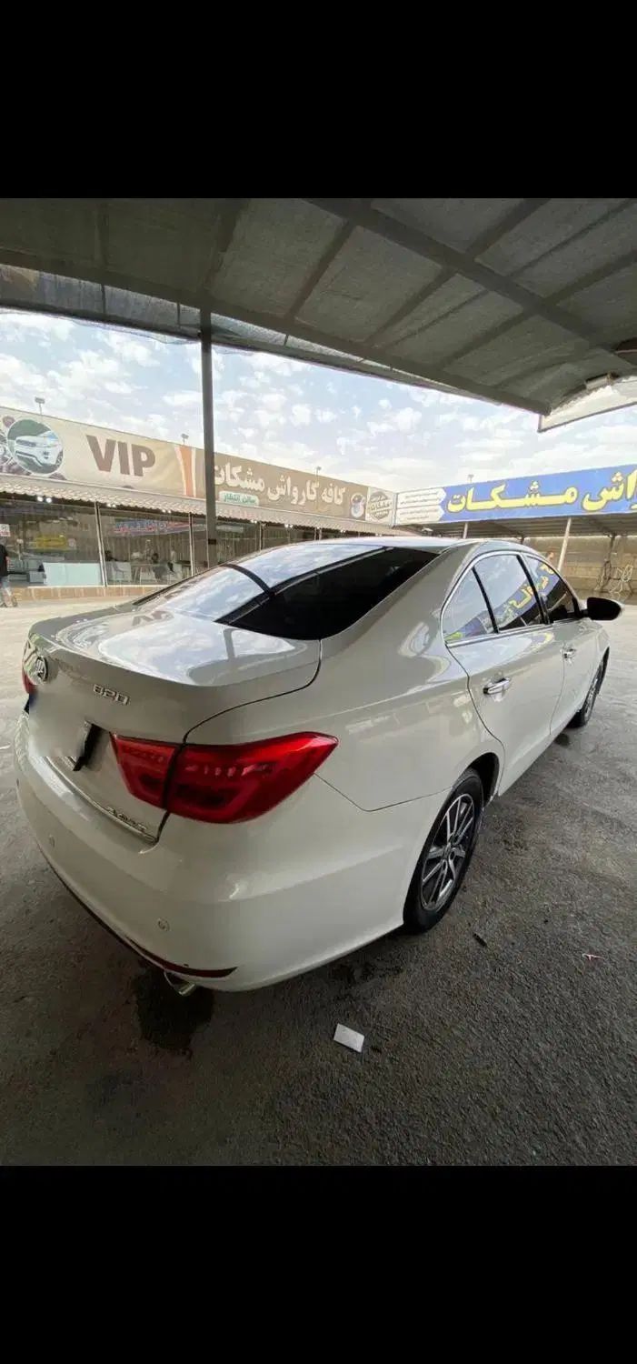 لیفان 820 اتوماتیک - 1395