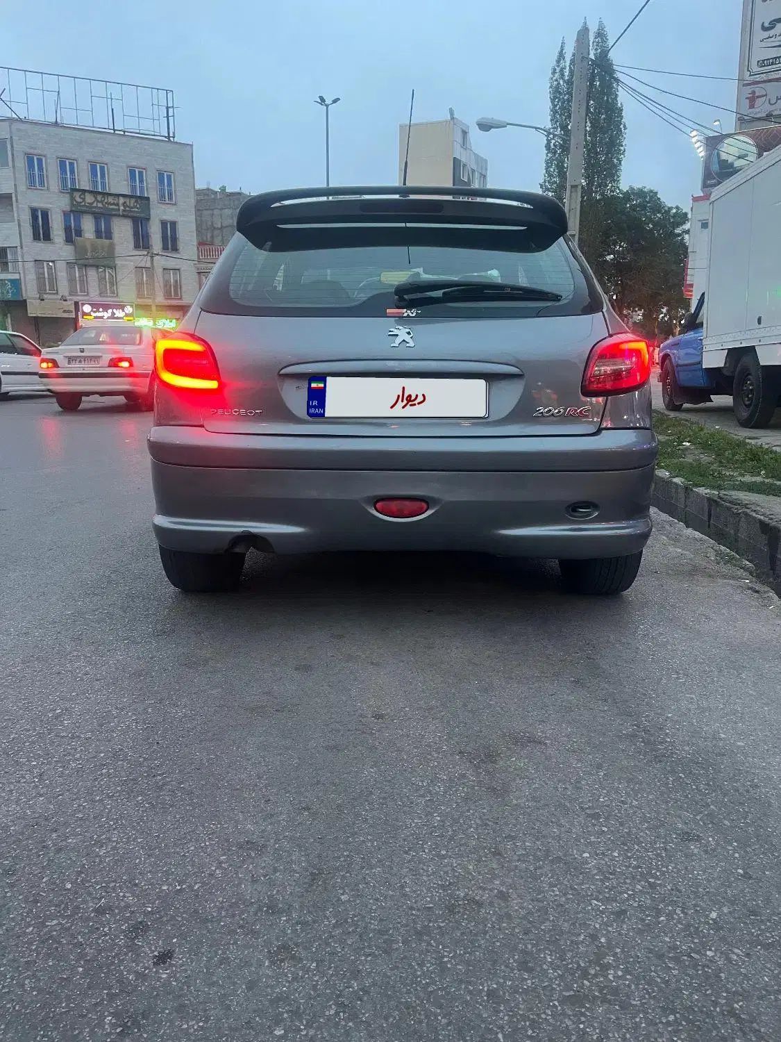 پژو 206 تیپ 3 - 1385