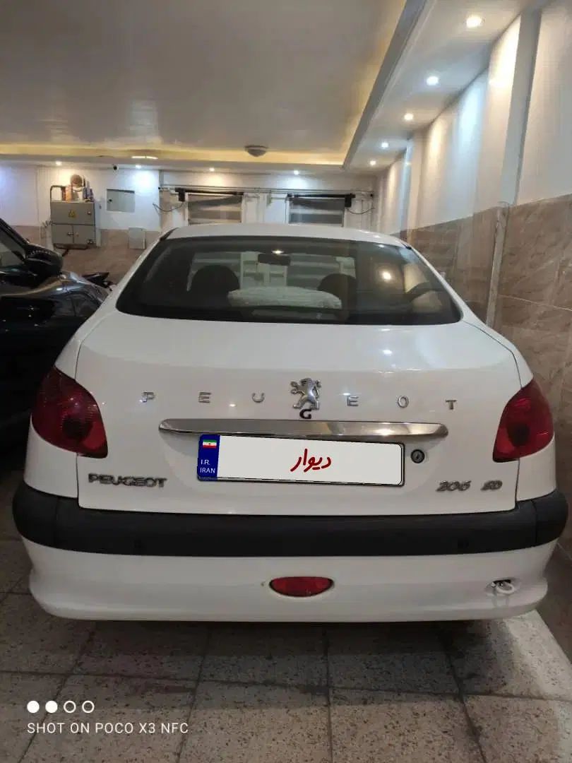 پژو ۲۰۶ صندوق دار v8 - 1396