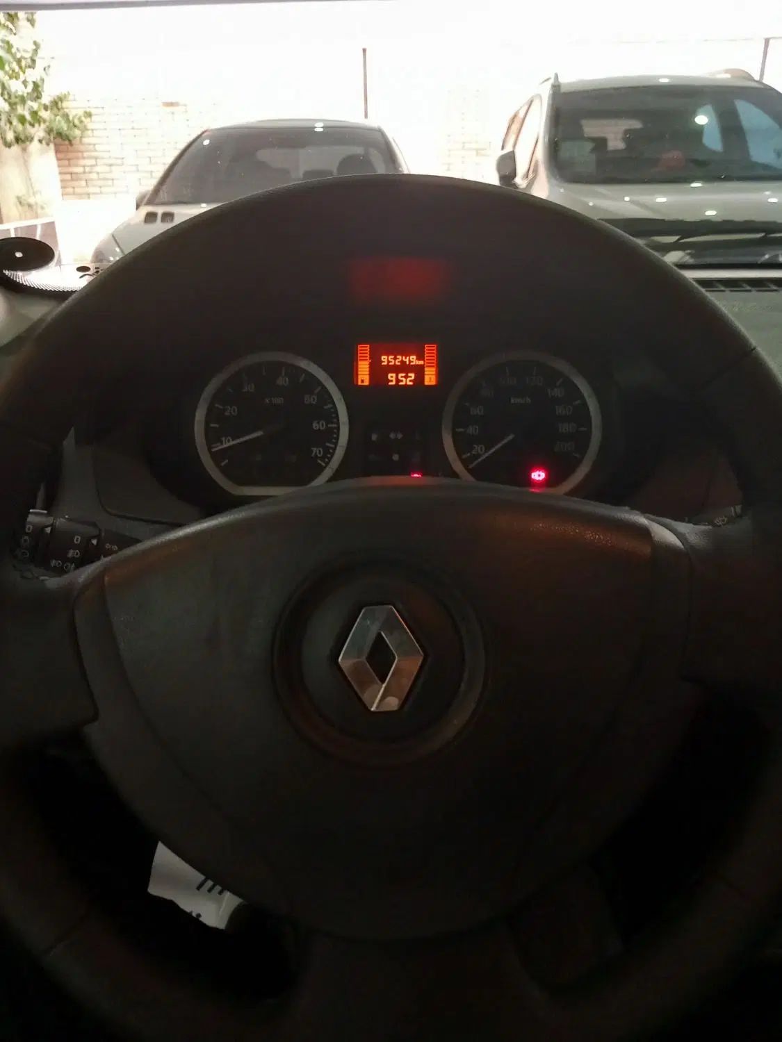 رنو تندر 90 E2 - 1395