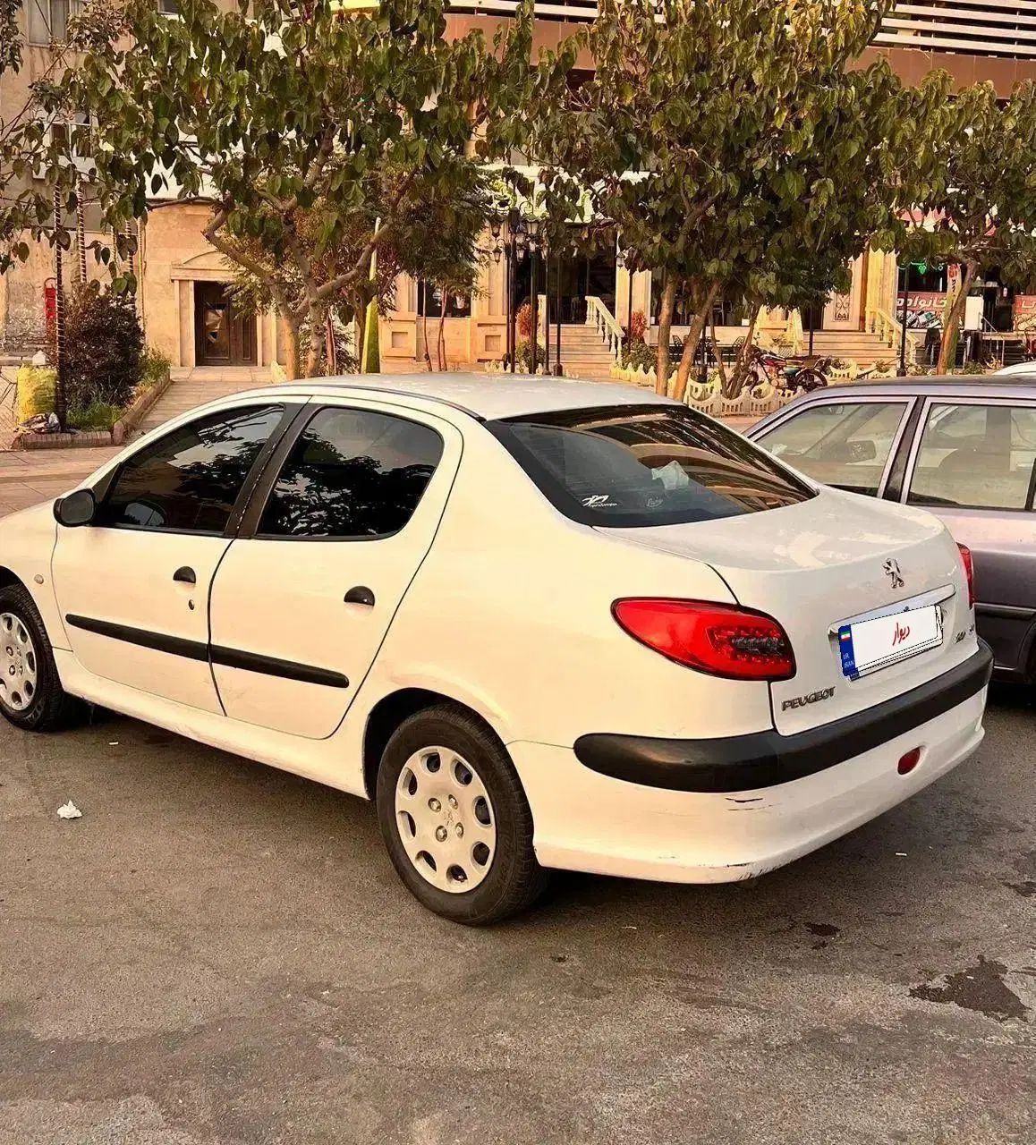 پژو ۲۰۶ صندوق دار v20 - 1387