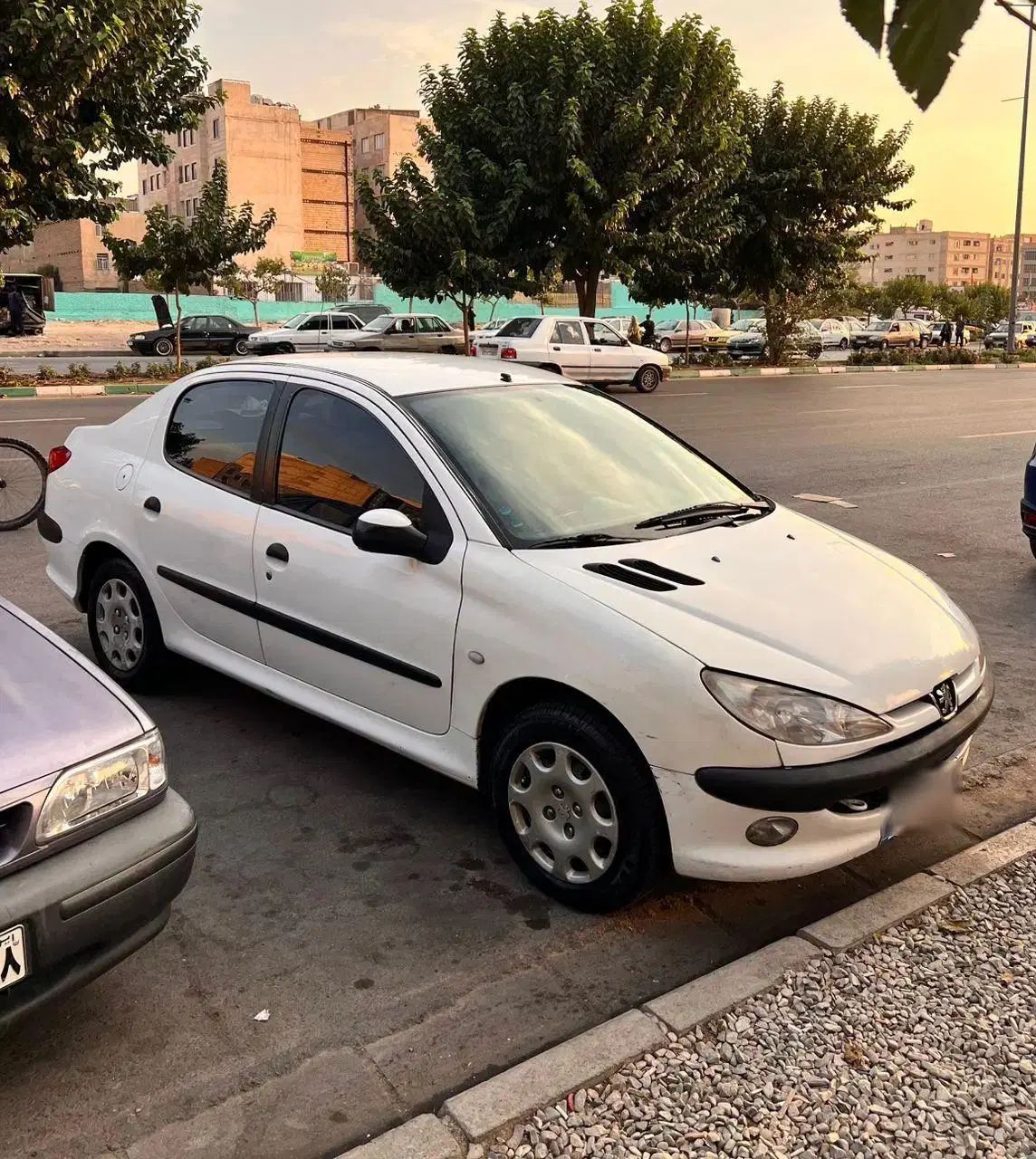 پژو ۲۰۶ صندوق دار v20 - 1387