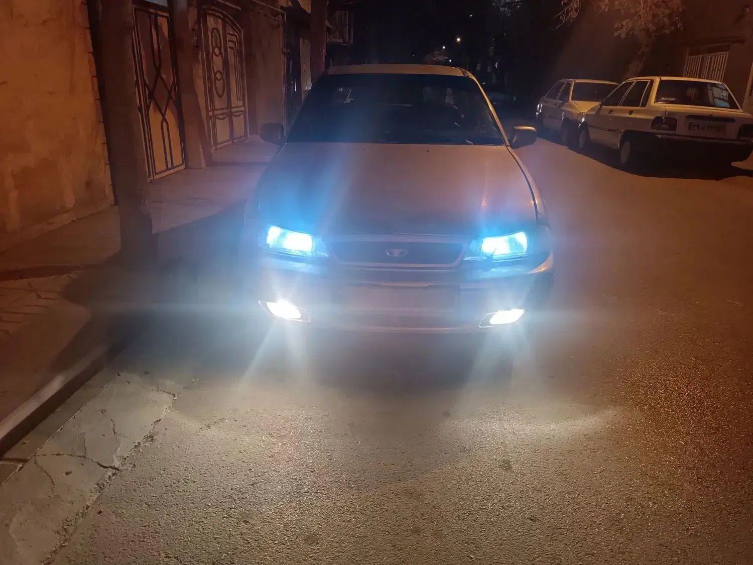 دوو سیلو سدان - 1381