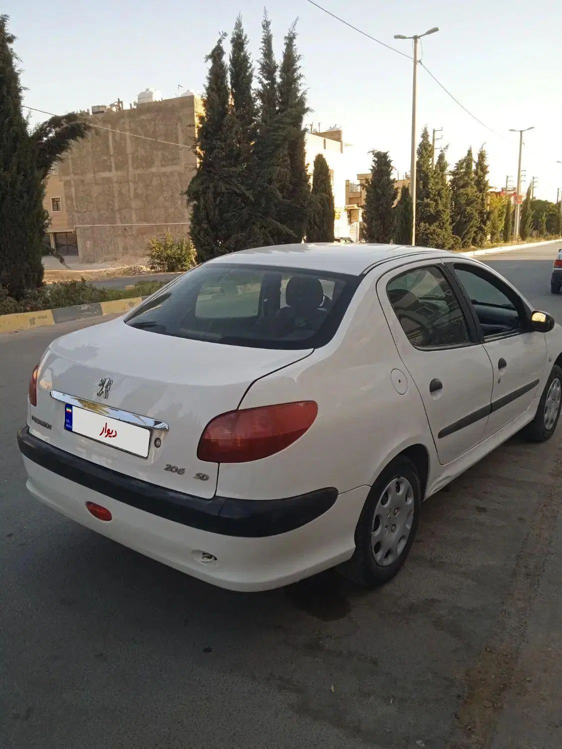 پژو ۲۰۶ صندوق دار v20 - 1388