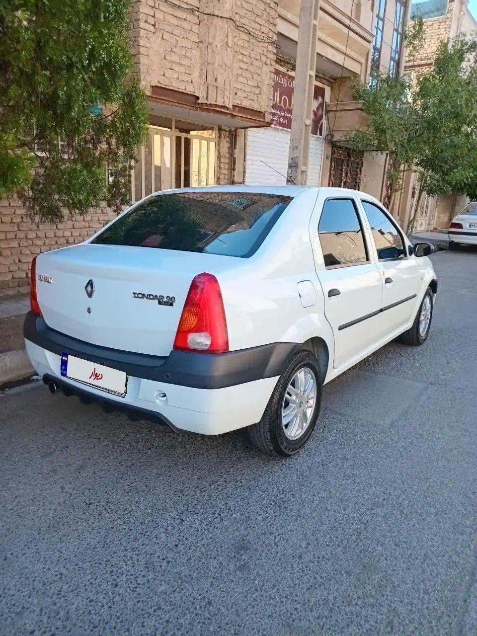 خودرو رنو، تندر 90 آگهی ann_20063574