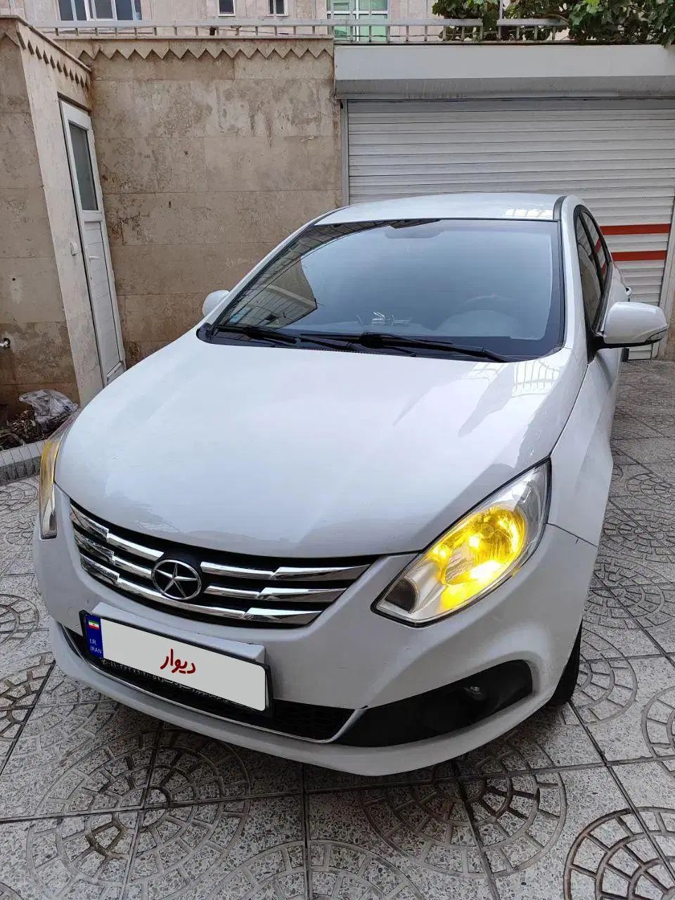 جک J4 اتوماتیک ساده - 1397