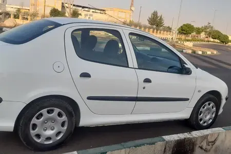 خودرو پژو، ۲۰۶ صندوق دار آگهی ann_20063595