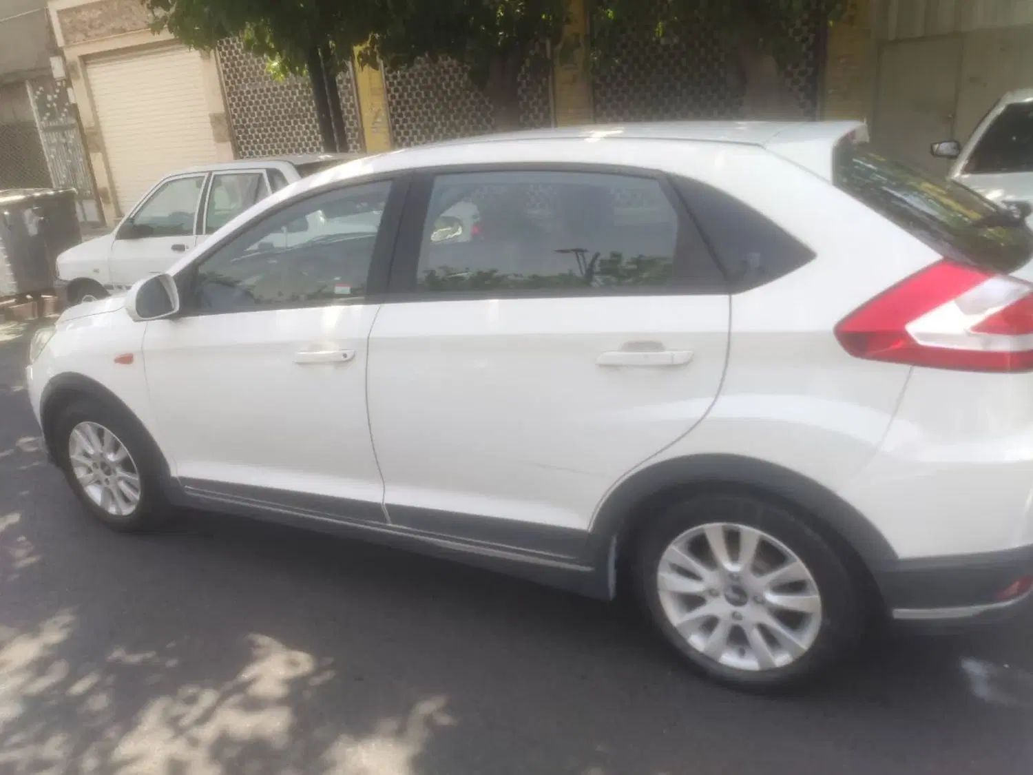 ام وی ام 315 هاچ بک اسپرت اکسلنت - 1396