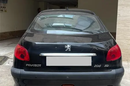 پژو ۲۰۶ صندوق دار v8 - 1393