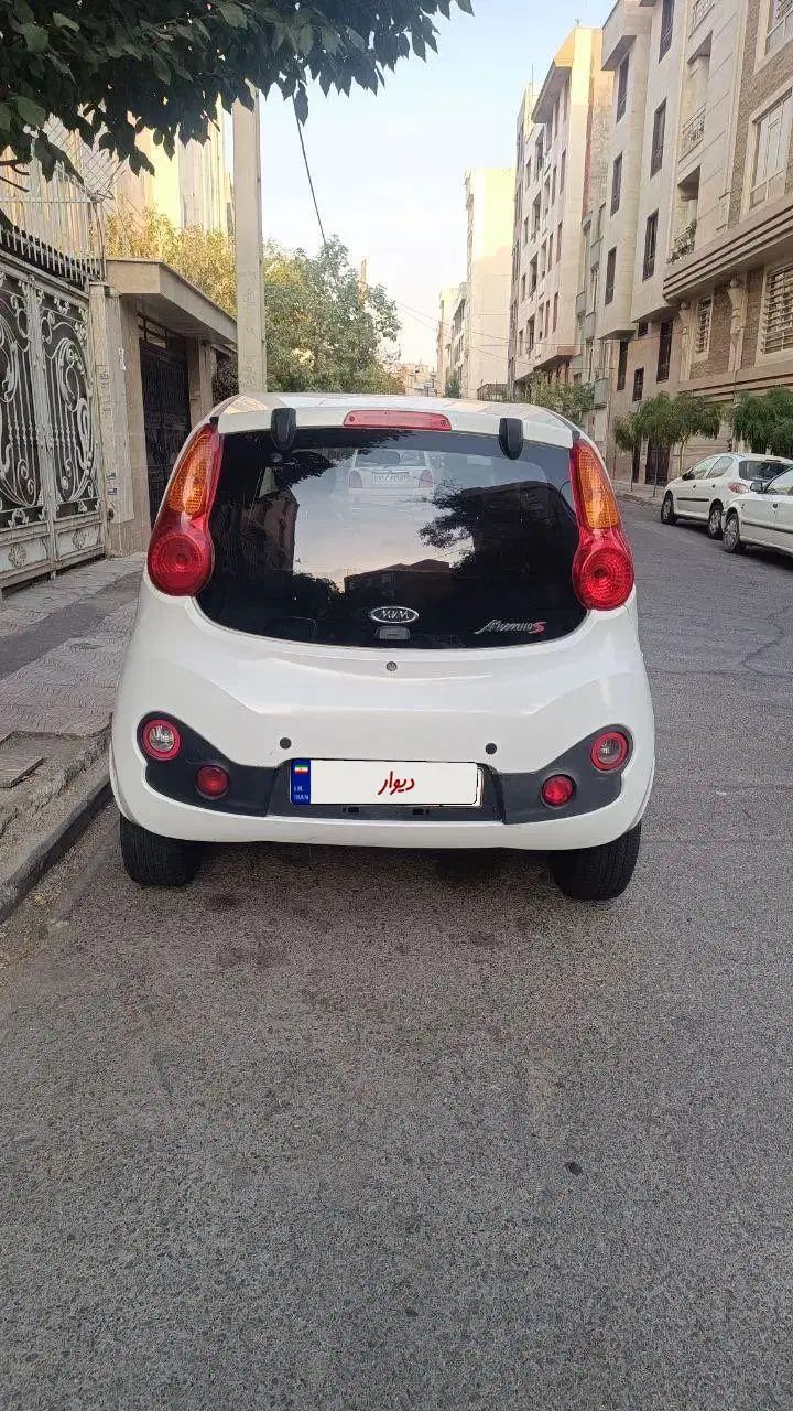 خودرو ام وی ام، 110S آگهی ann_20063825