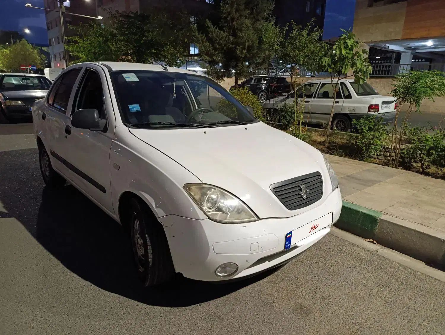 تیبا صندوق دار EX - 1392