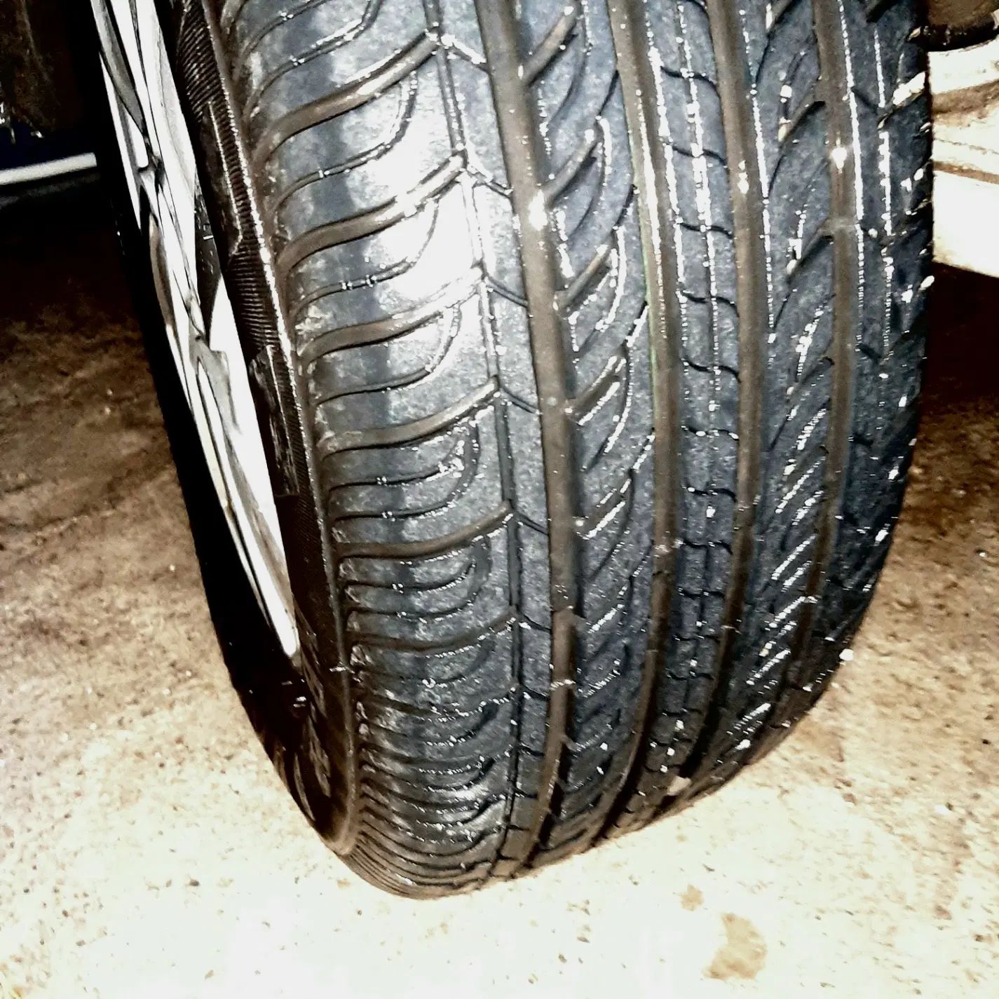 کوییک R دنده‌ای - 1399