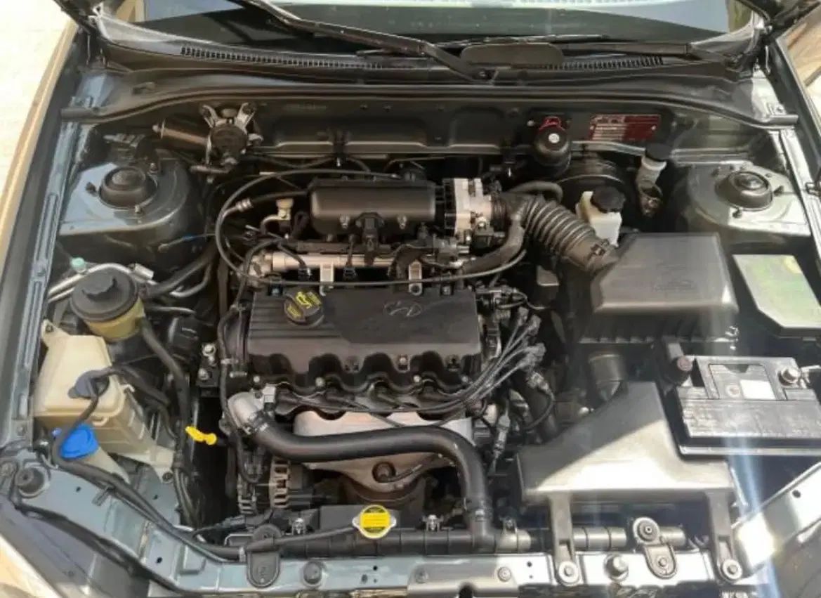 هیوندای ورنا دنده‌ ای - 1386
