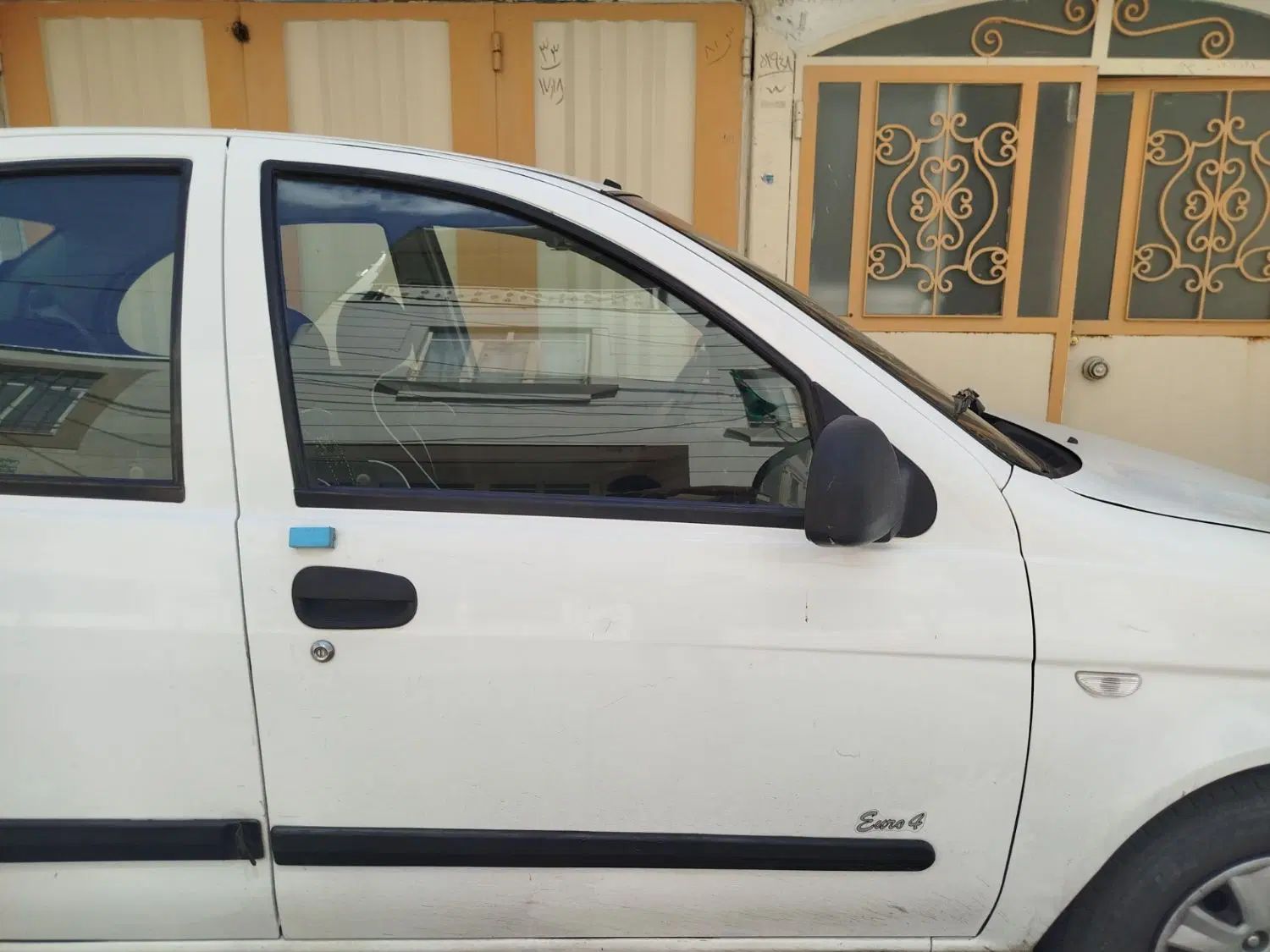تیبا صندوق دار SX - 1392