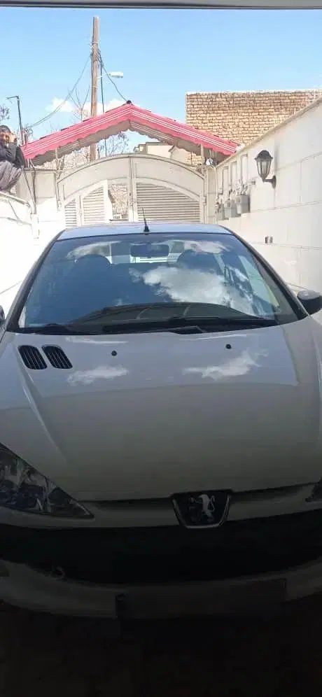 پژو ۲۰۶ صندوق دار v20 - 1391