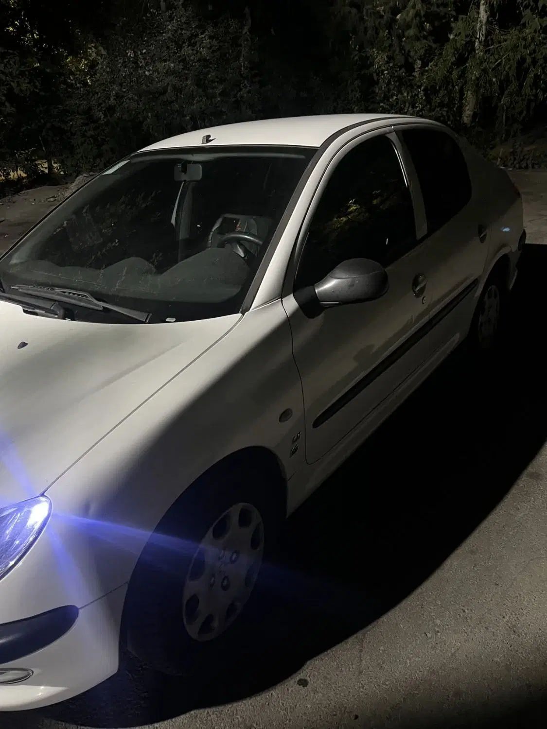 پژو ۲۰۶ صندوق دار v8 - 1394