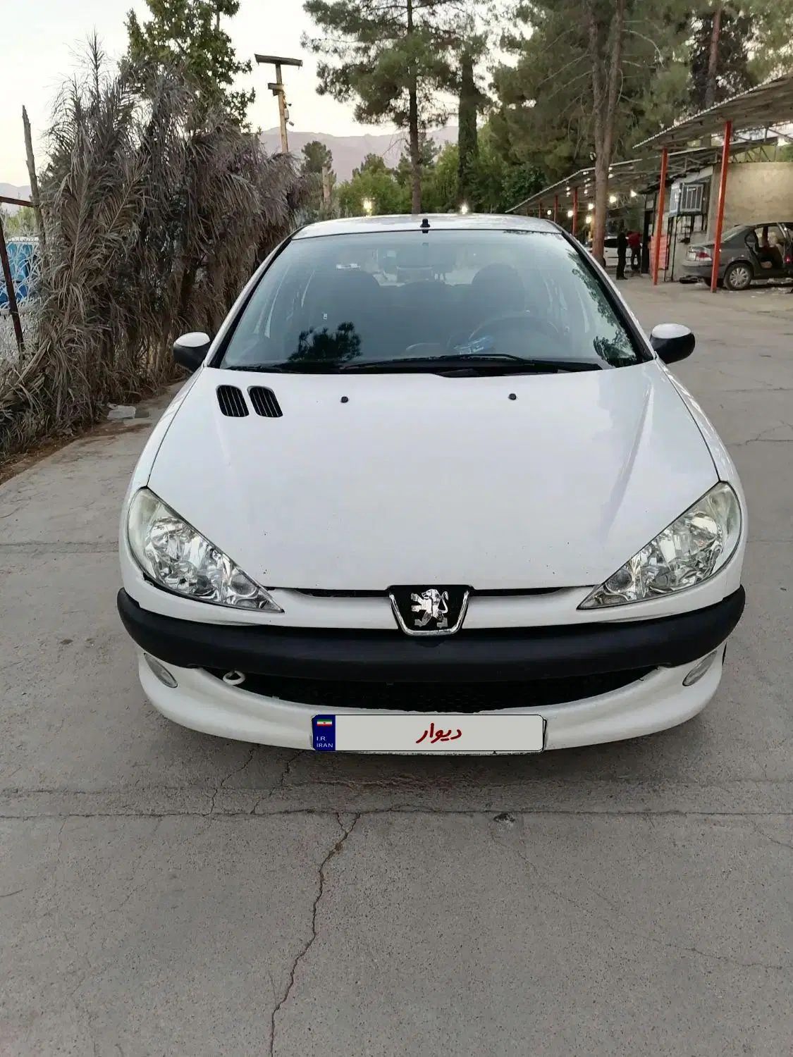 پژو ۲۰۶ صندوق دار v8 - 1400