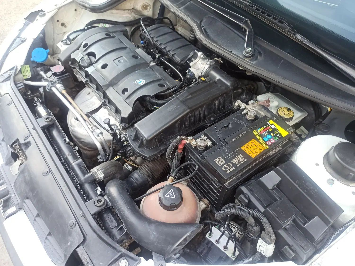 پژو ۲۰۶ صندوق دار v8 - 1392