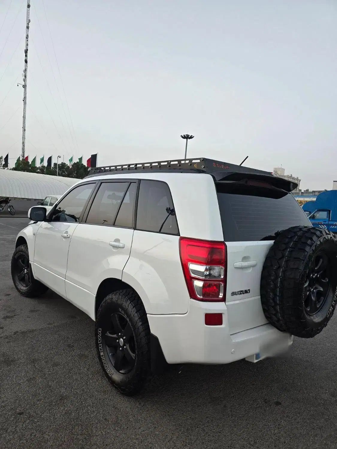 سوزوکی ویتارا ایران خودرو 2400 اتوماتیک - 1389